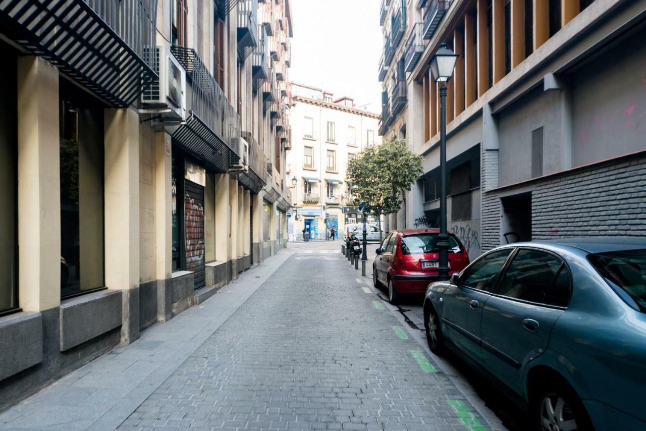 Apartamentos Cava Baja Madrid Exterior foto